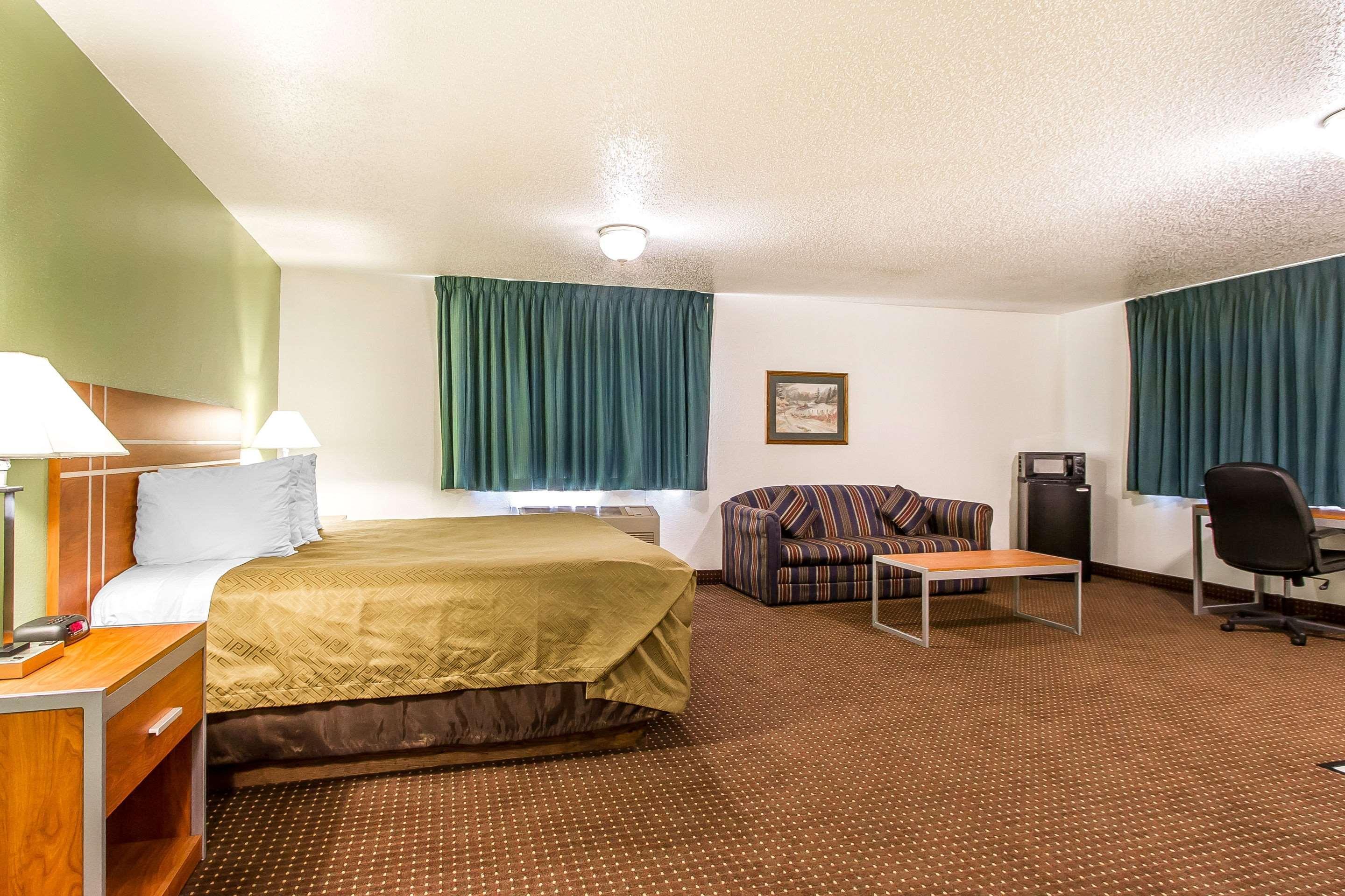 Econo Lodge & Suites Pekin Εξωτερικό φωτογραφία