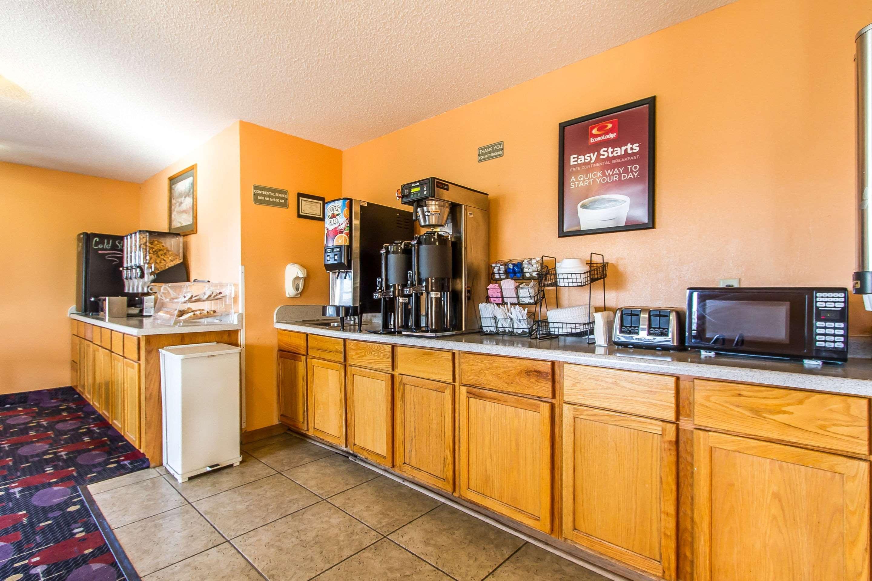 Econo Lodge & Suites Pekin Εξωτερικό φωτογραφία