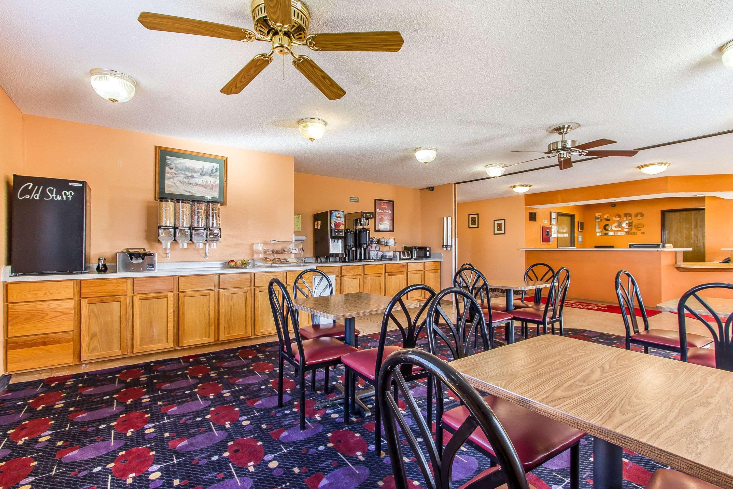 Econo Lodge & Suites Pekin Εξωτερικό φωτογραφία