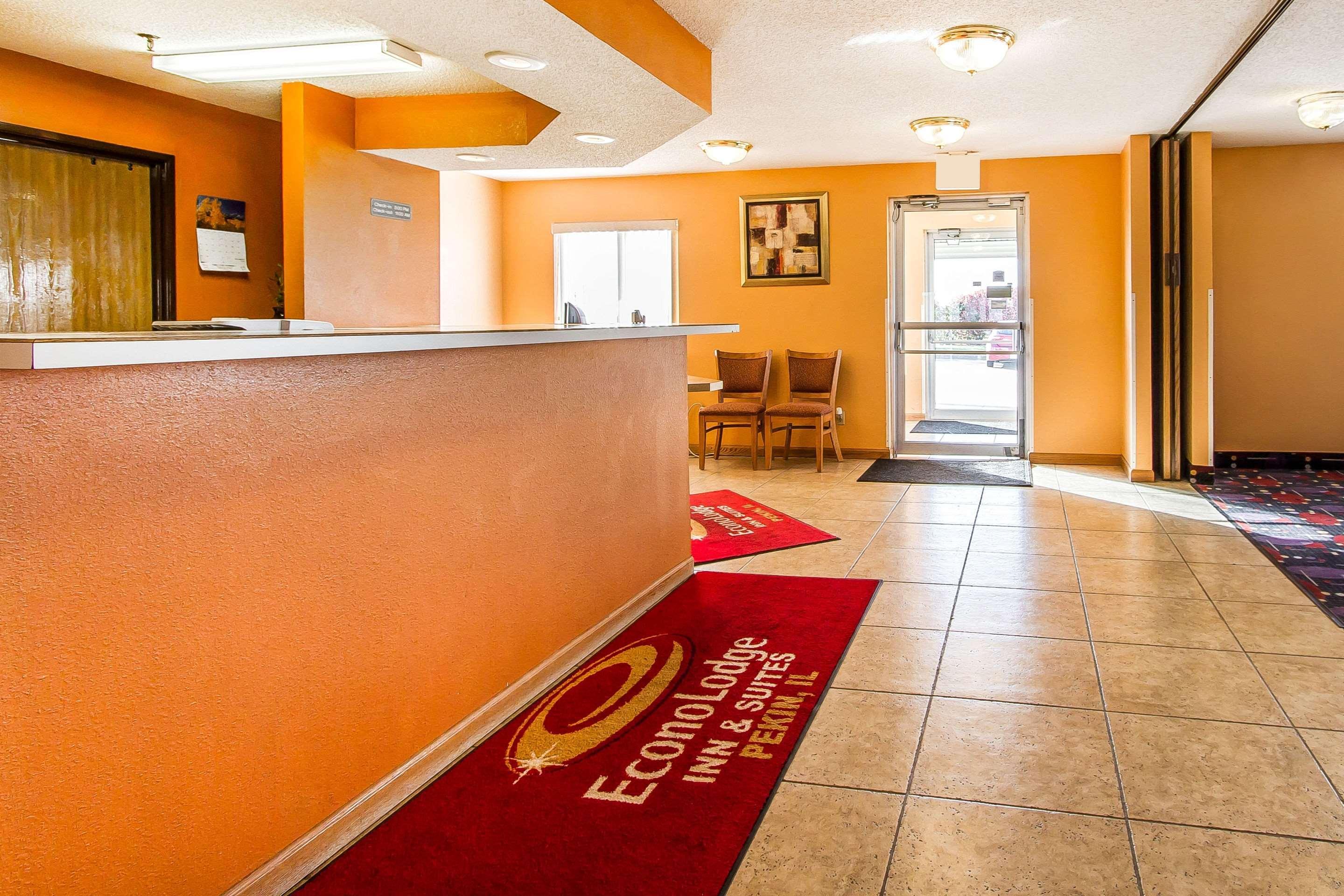 Econo Lodge & Suites Pekin Εξωτερικό φωτογραφία